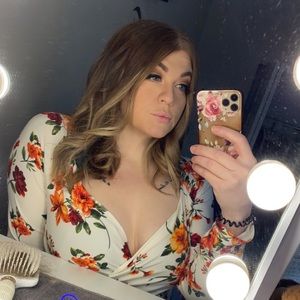 Meet your Posher, Rebecca